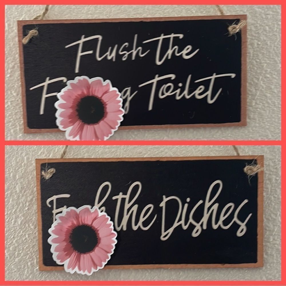 ‎FUN HANGING SIGNS 2/$10